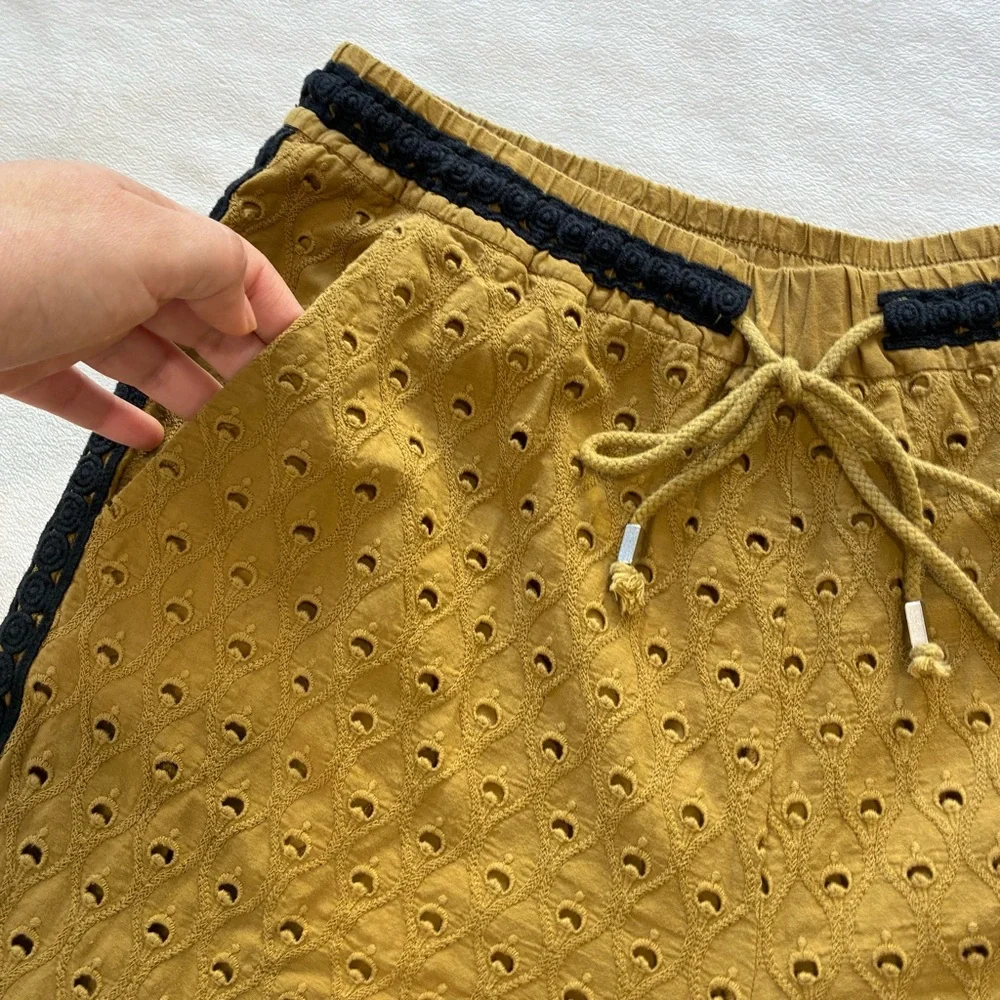 Anthropologie Eyelet Jogger Mustard Boho Cropped Drawstring Waist Medium - Picture 4 of 12